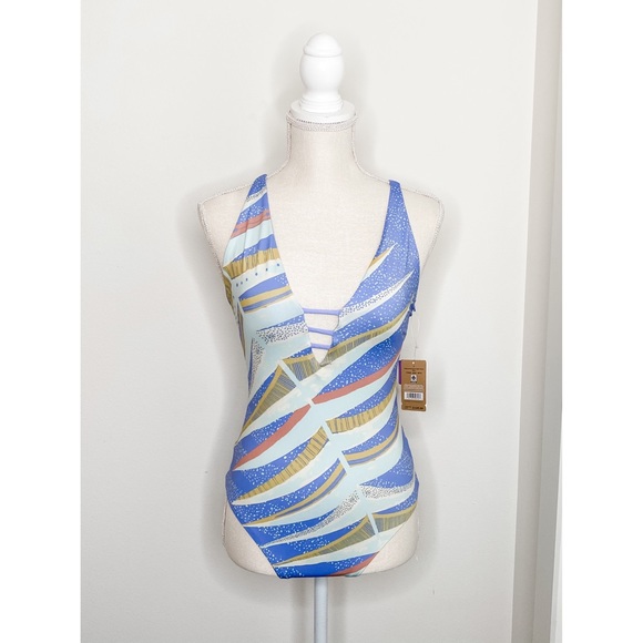 NWT Patagonia Reversible Extended Break One-Piece - Picture 4 of 7